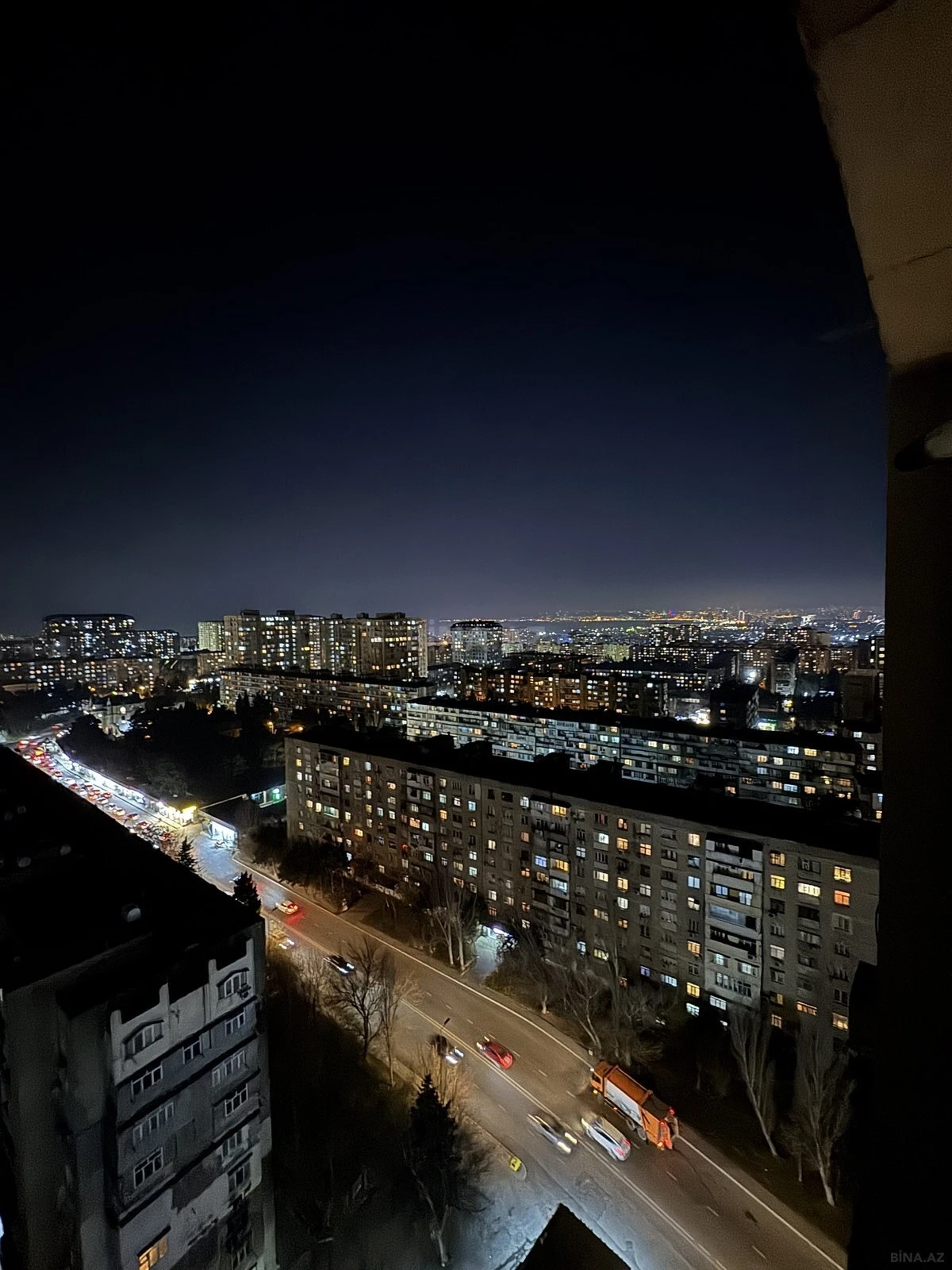 Satılır 3 otaqlı mənzil 117 m²