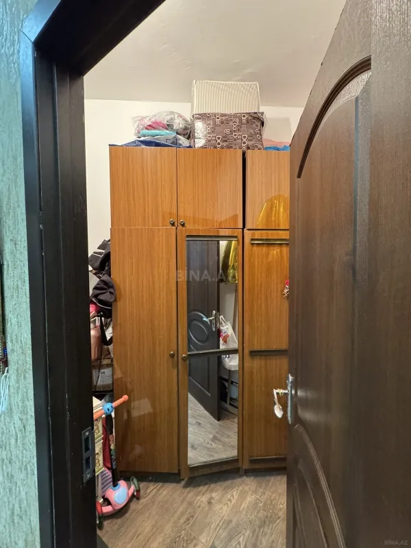 Satılır 3 otaqlı mənzil 117 m²