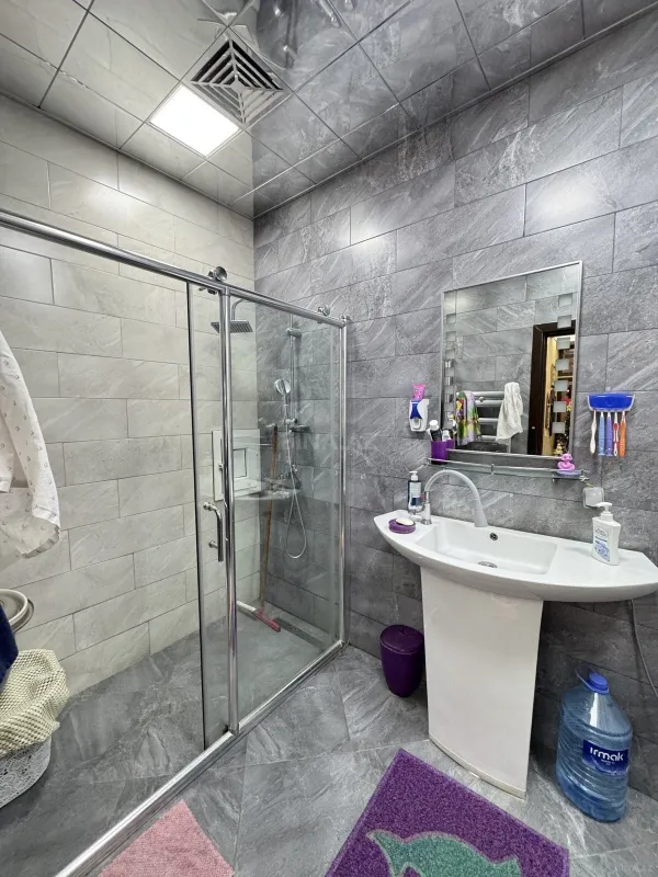 Satılır 3 otaqlı mənzil 117 m²