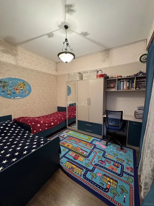 Satılır 3 otaqlı mənzil 117 m²