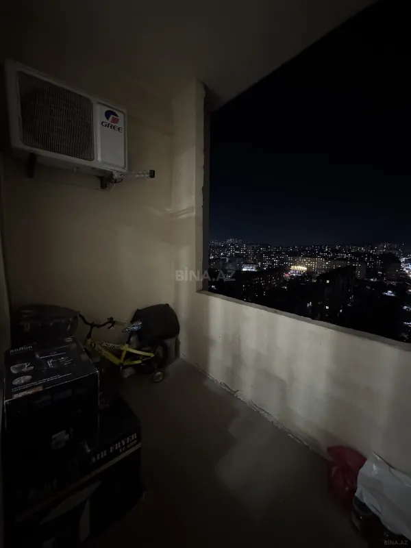 Satılır 3 otaqlı mənzil 117 m²