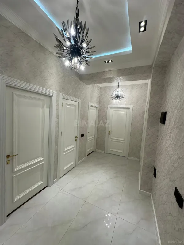 Satılır 3 otaqlı mənzil 96 m²