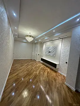Satılır 3 otaqlı mənzil 96 m²
