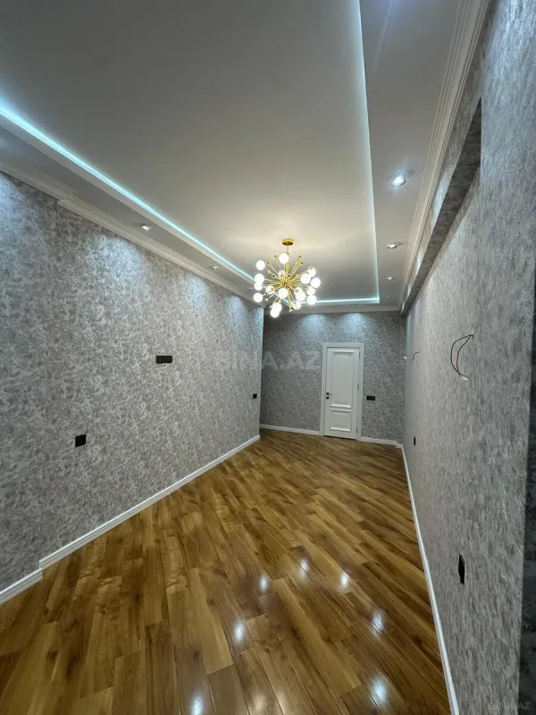 Satılır 3 otaqlı mənzil 96 m²