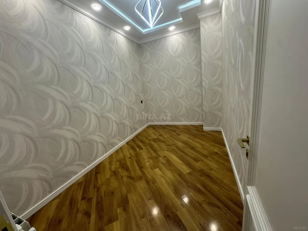 Satılır 3 otaqlı mənzil 96 m²