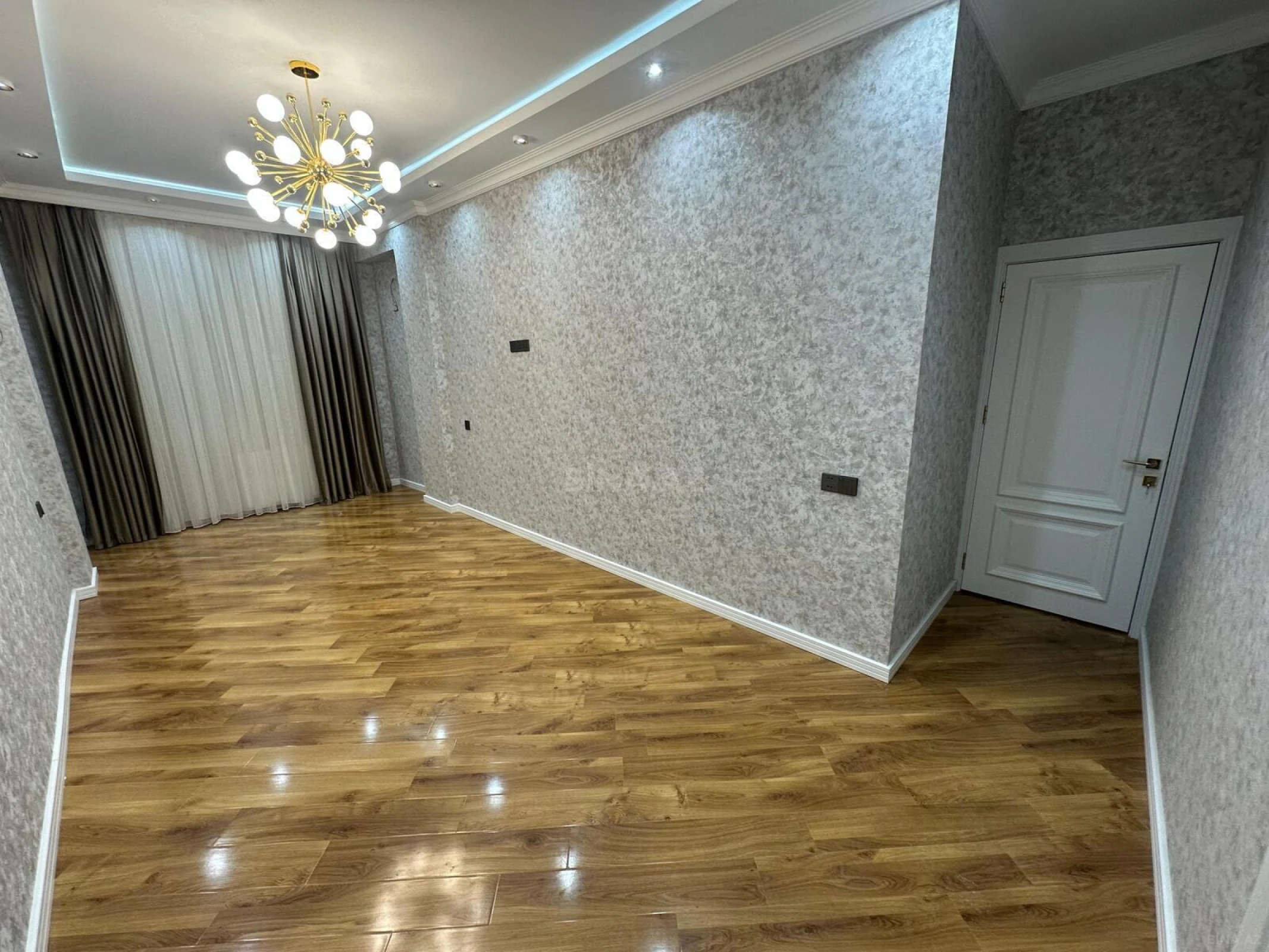 Satılır 3 otaqlı mənzil 96 m²