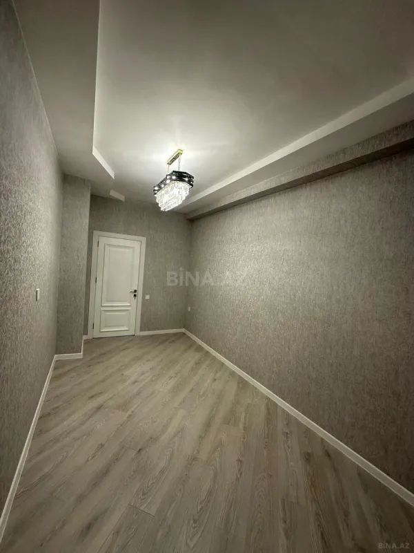 Satılır 2 otaqlı mənzil 72 m²