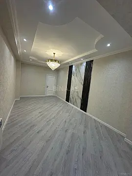 Satılır 2 otaqlı mənzil 72 m²