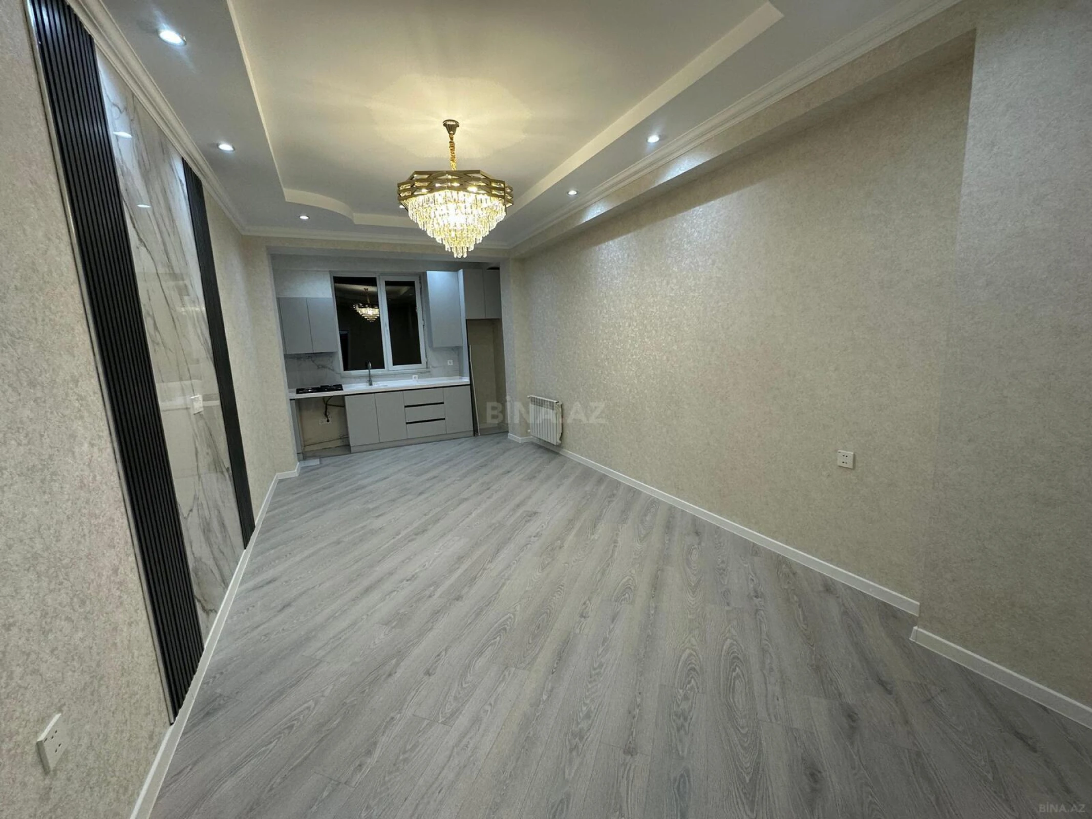 Satılır 2 otaqlı mənzil 72 m²