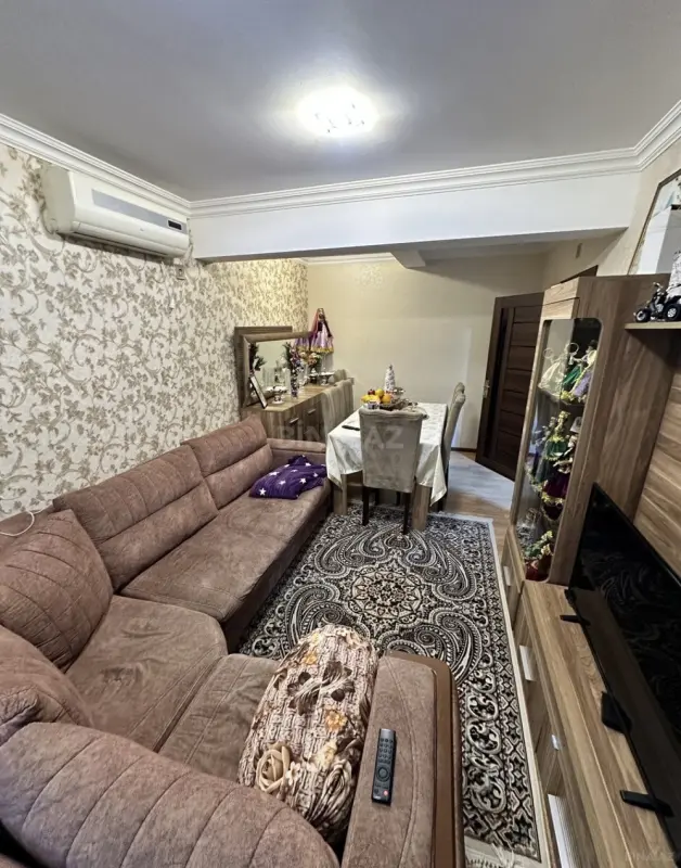 Satılır 5 otaqlı həyət evi 120 m²