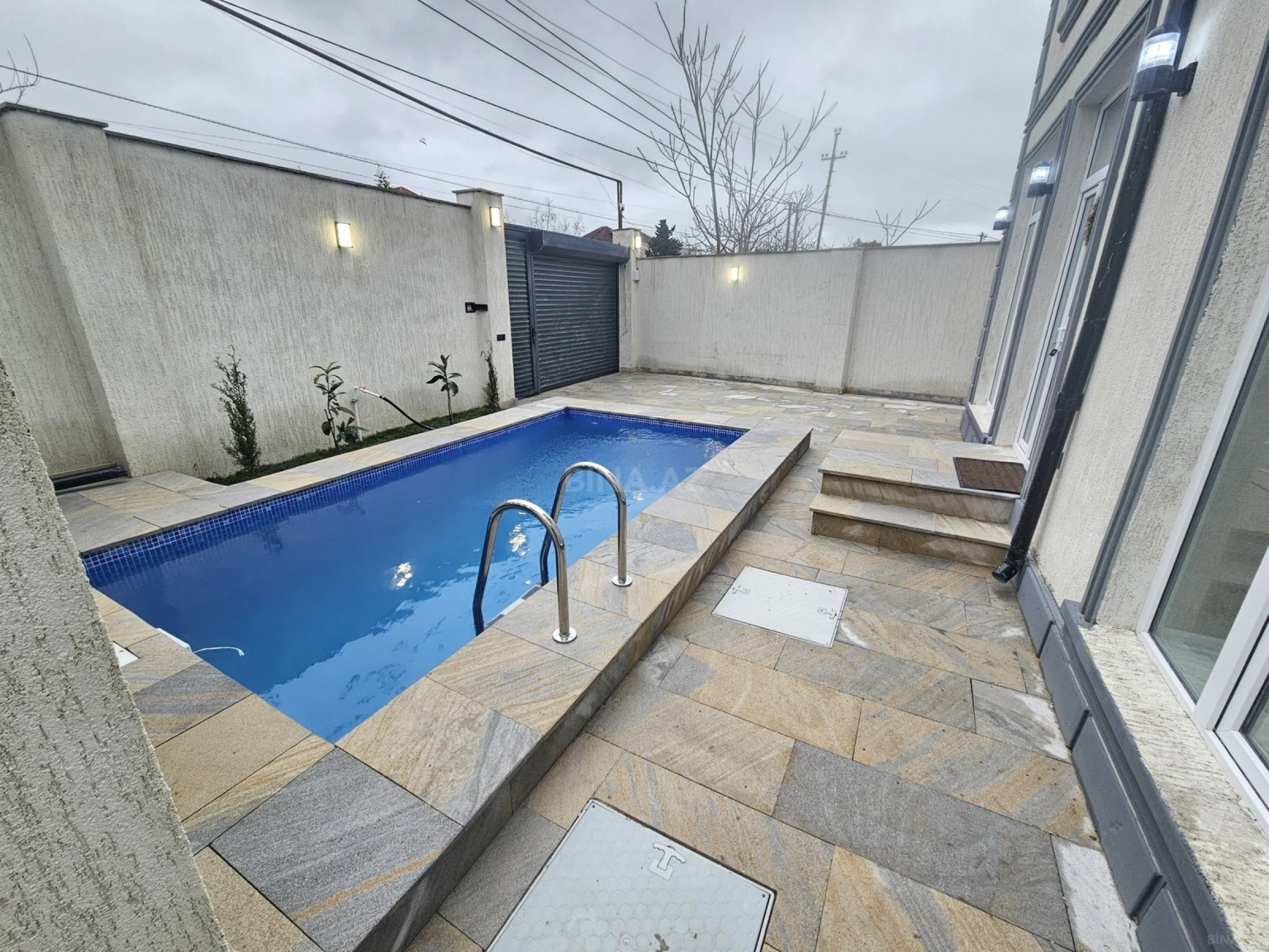 Satılır 3 otaqlı həyət evi 110 m²