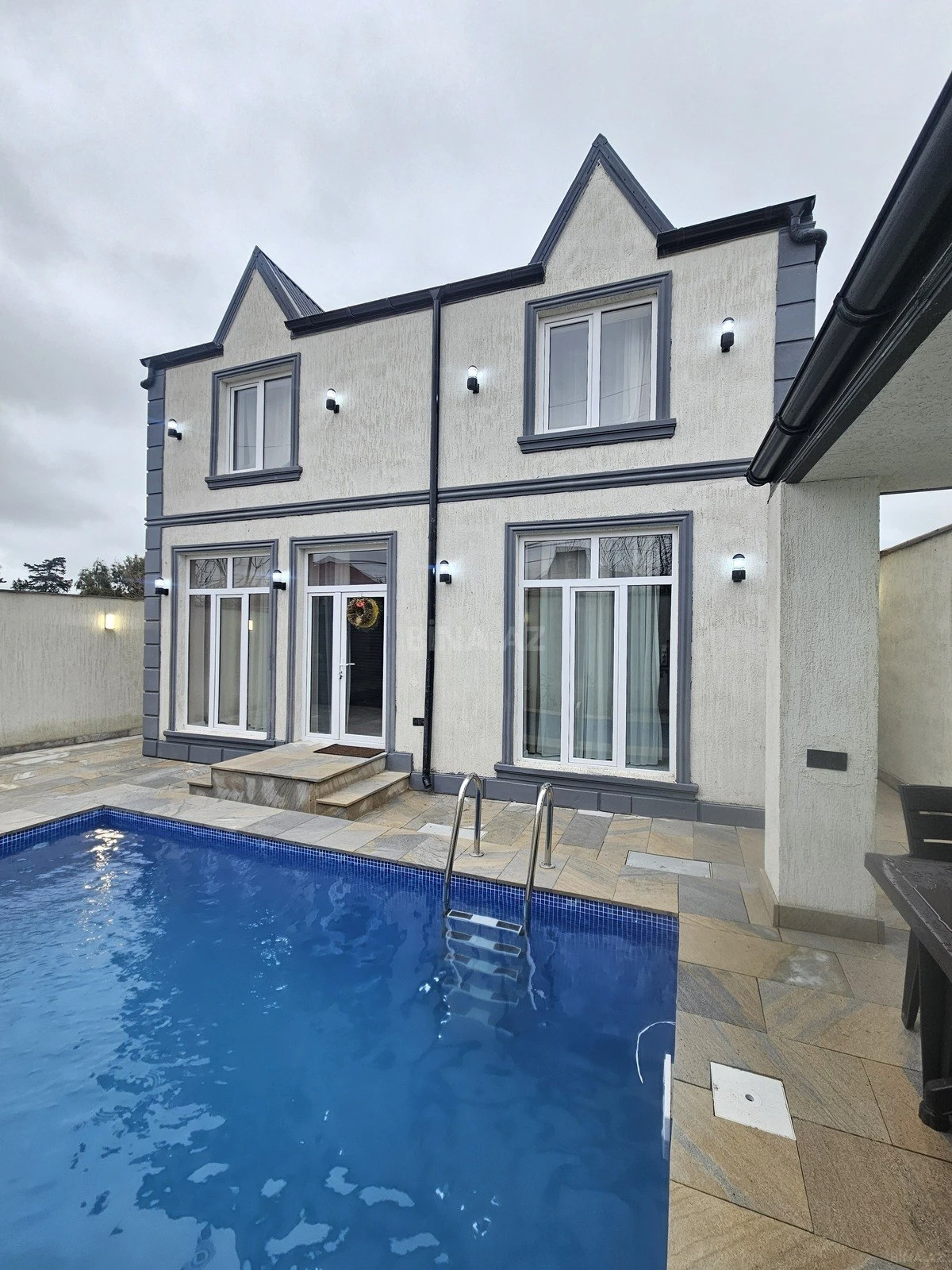 Satılır 3 otaqlı həyət evi 110 m²