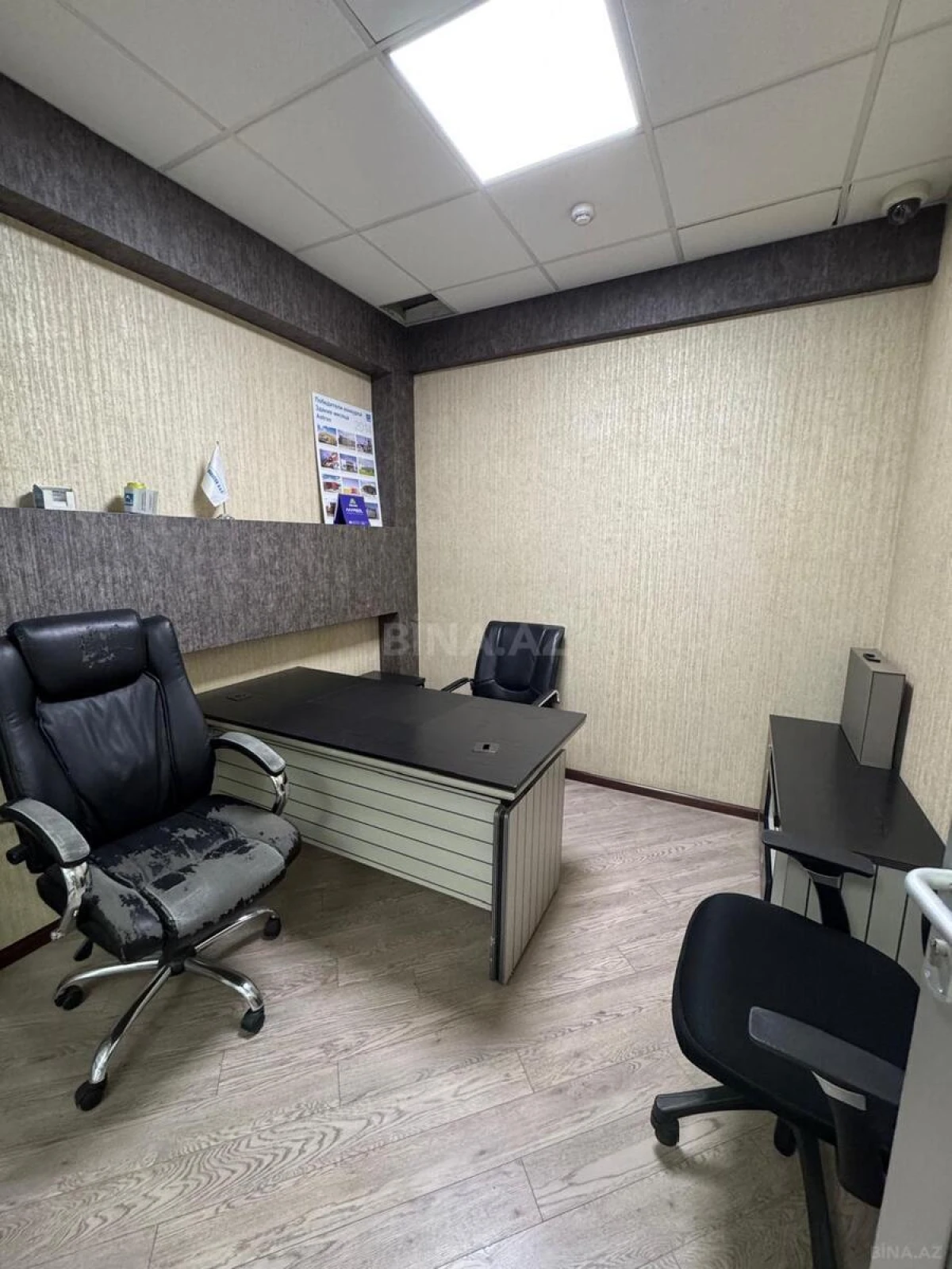 Kirayə verilir 4 otaqlı ofis 80 m²