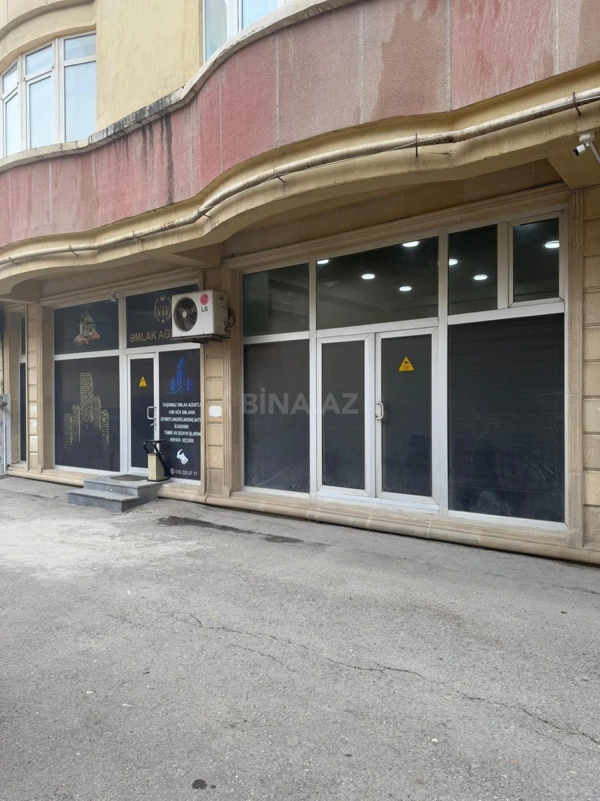 Satılır obyekt 91.5 m²