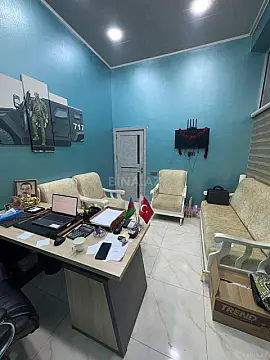 Satılır obyekt 91.5 m²