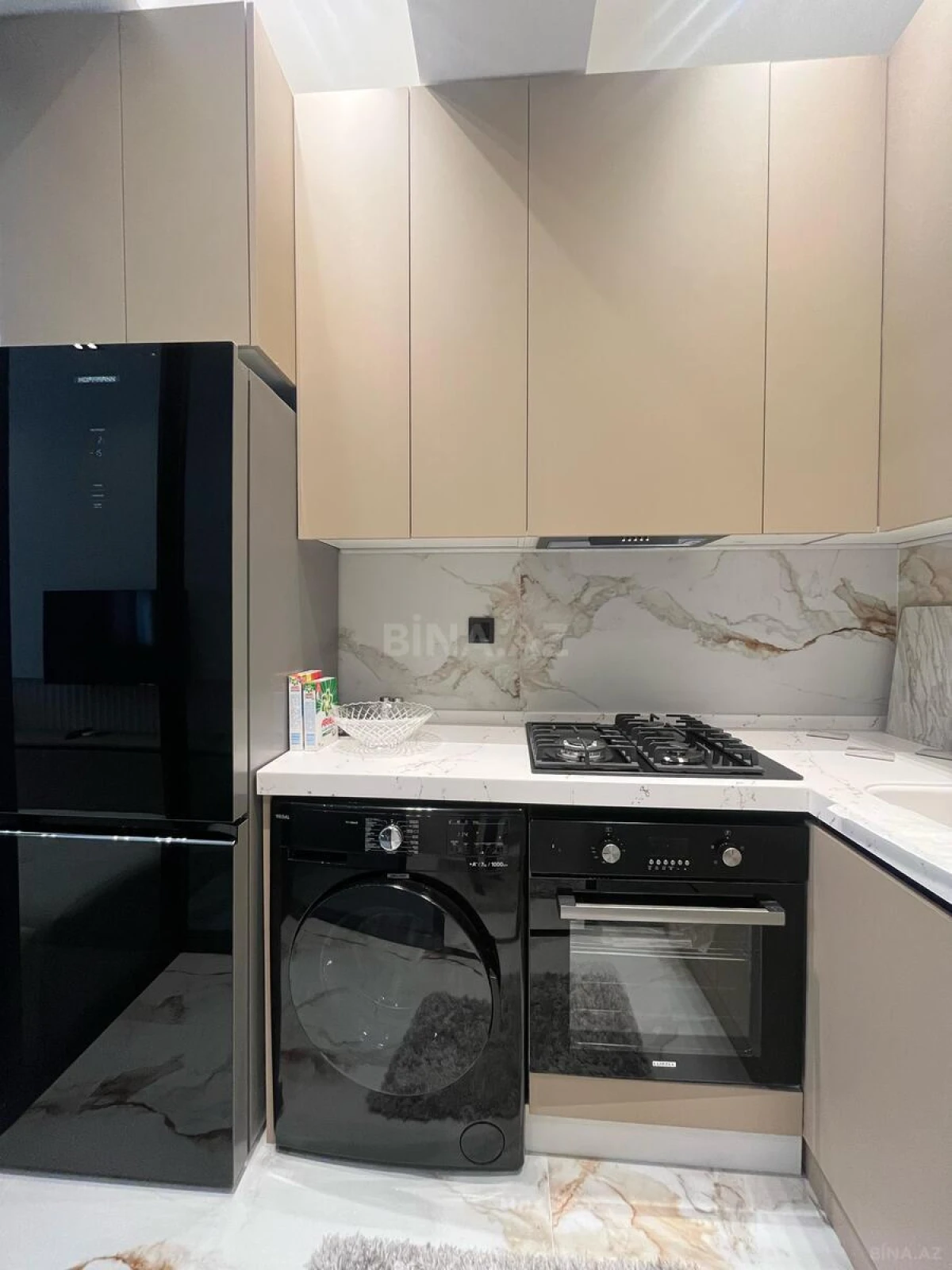 Kirayə verilir 2 otaqlı mənzil 70 m²