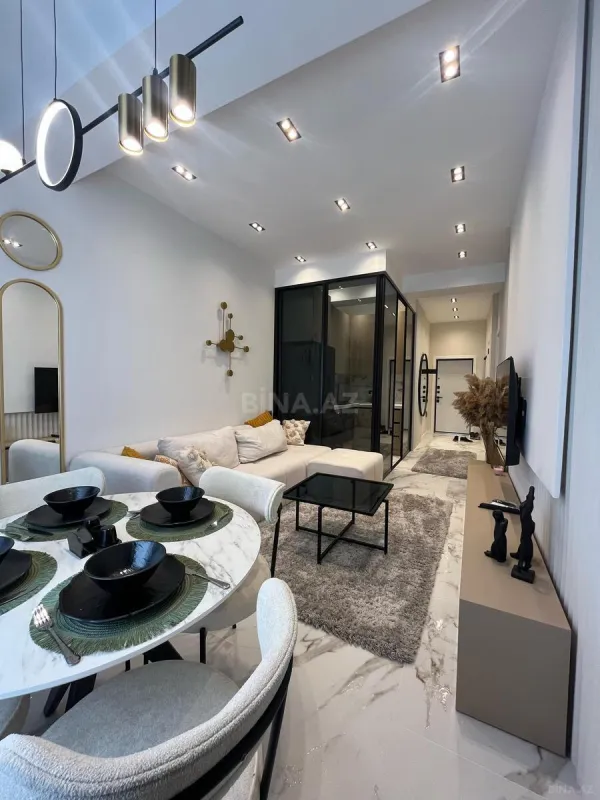 Kirayə verilir 2 otaqlı mənzil 70 m²