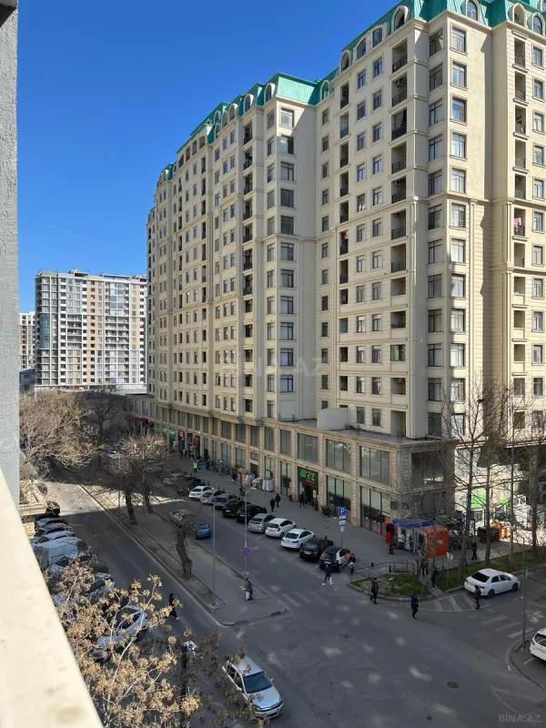 Kirayə verilir 2 otaqlı mənzil 70 m²