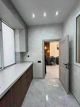 Satılır 2 otaqlı mənzil 70 m²