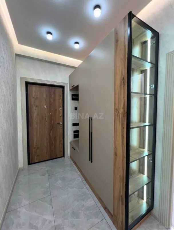 Satılır 2 otaqlı mənzil 70 m²