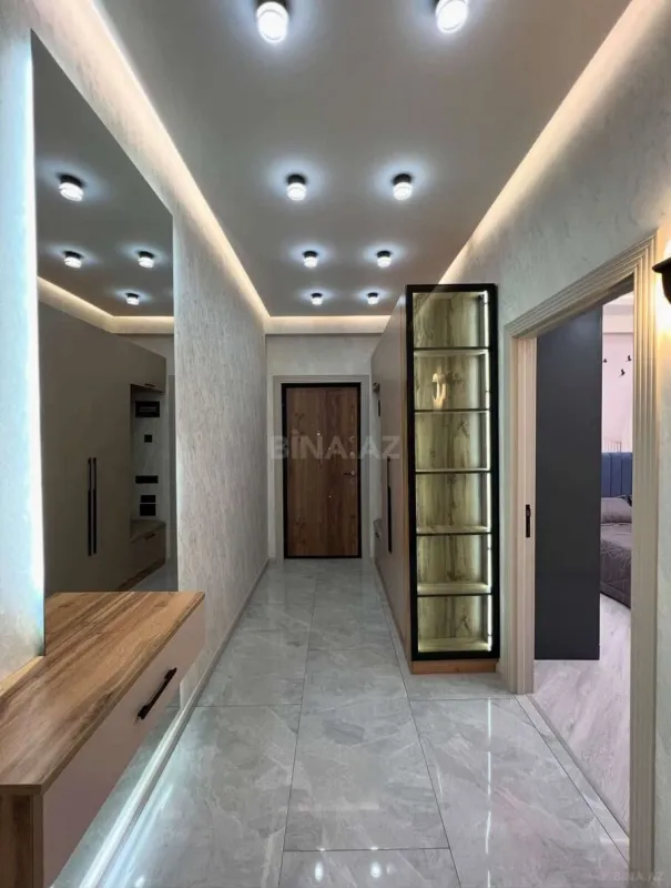 Satılır 2 otaqlı mənzil 70 m²