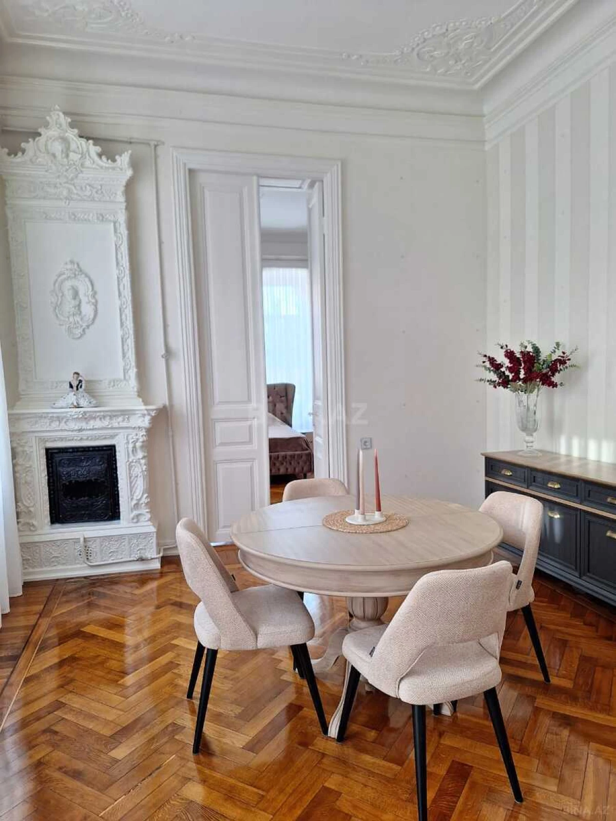 Kirayə verilir 2 otaqlı mənzil 75 m²