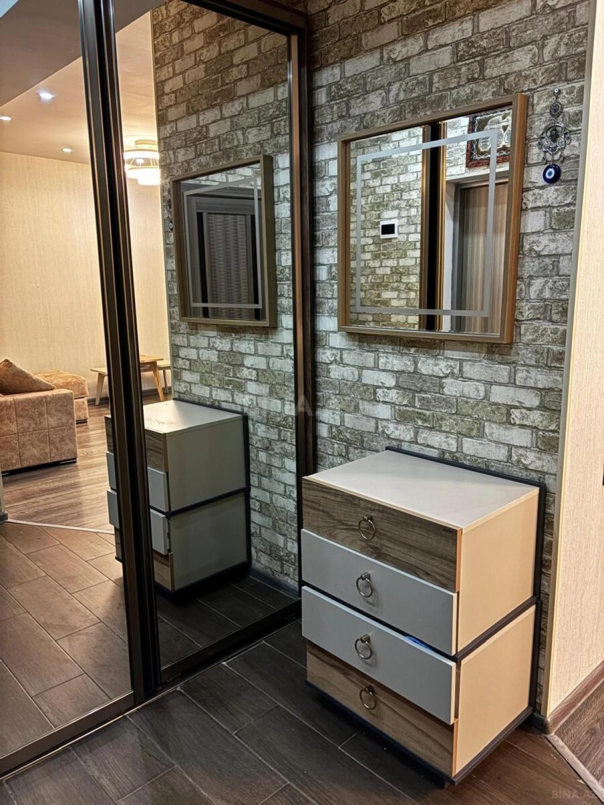 Satılır 2 otaqlı mənzil 51 m²