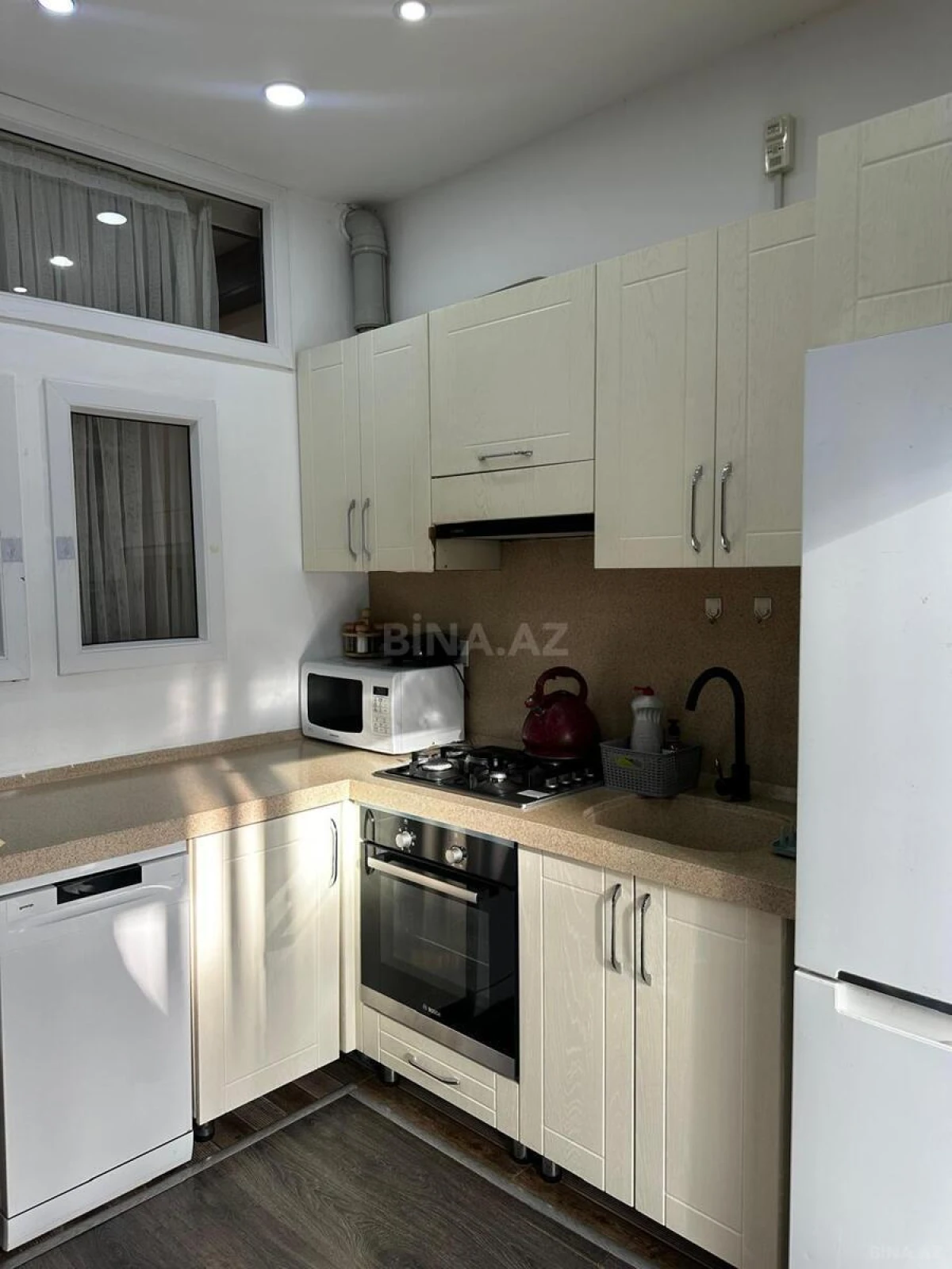 Satılır 2 otaqlı mənzil 51 m²