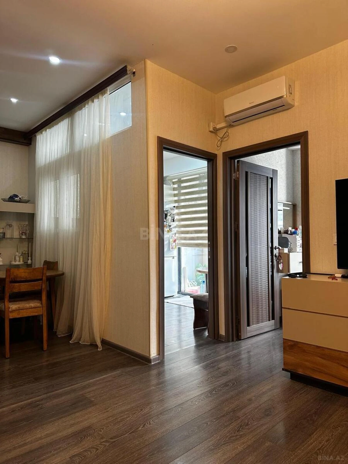 Satılır 2 otaqlı mənzil 51 m²
