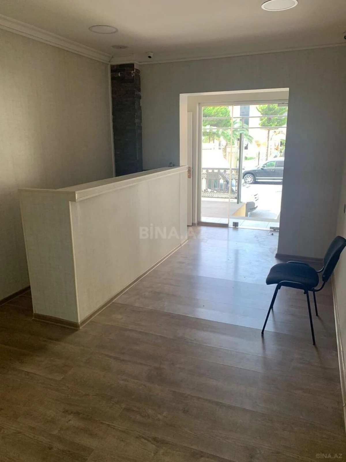 Kirayə verilir 4 otaqlı ofis 160 m²