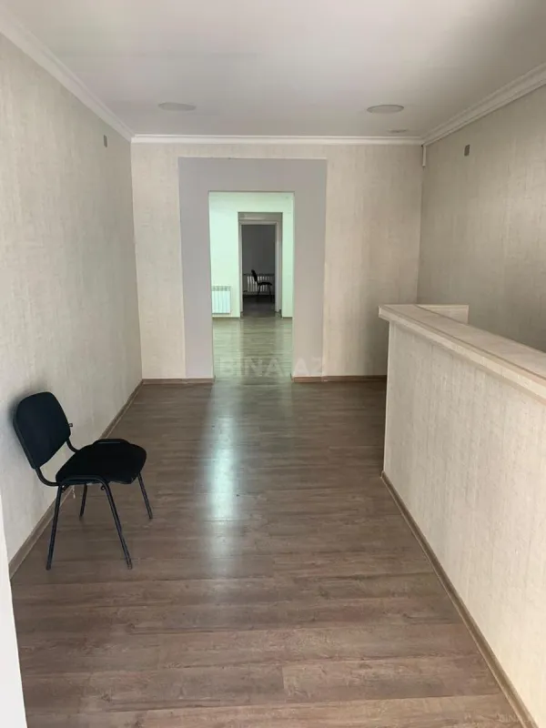 Kirayə verilir 4 otaqlı ofis 160 m²