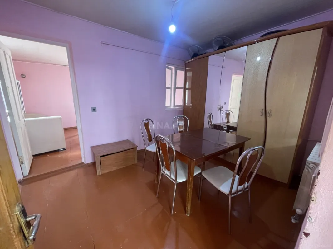 Satılır 2 otaqlı həyət evi 120 m²