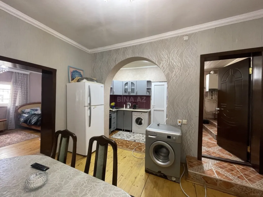 Satılır 2 otaqlı həyət evi 120 m²