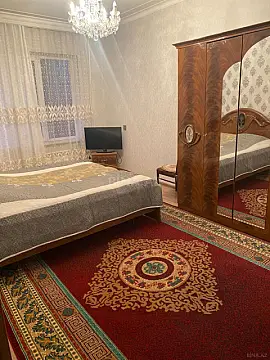 Satılır 4 otaqlı mənzil 90 m²