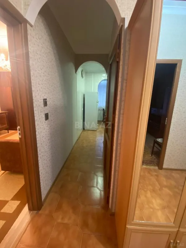 Satılır 4 otaqlı mənzil 90 m²