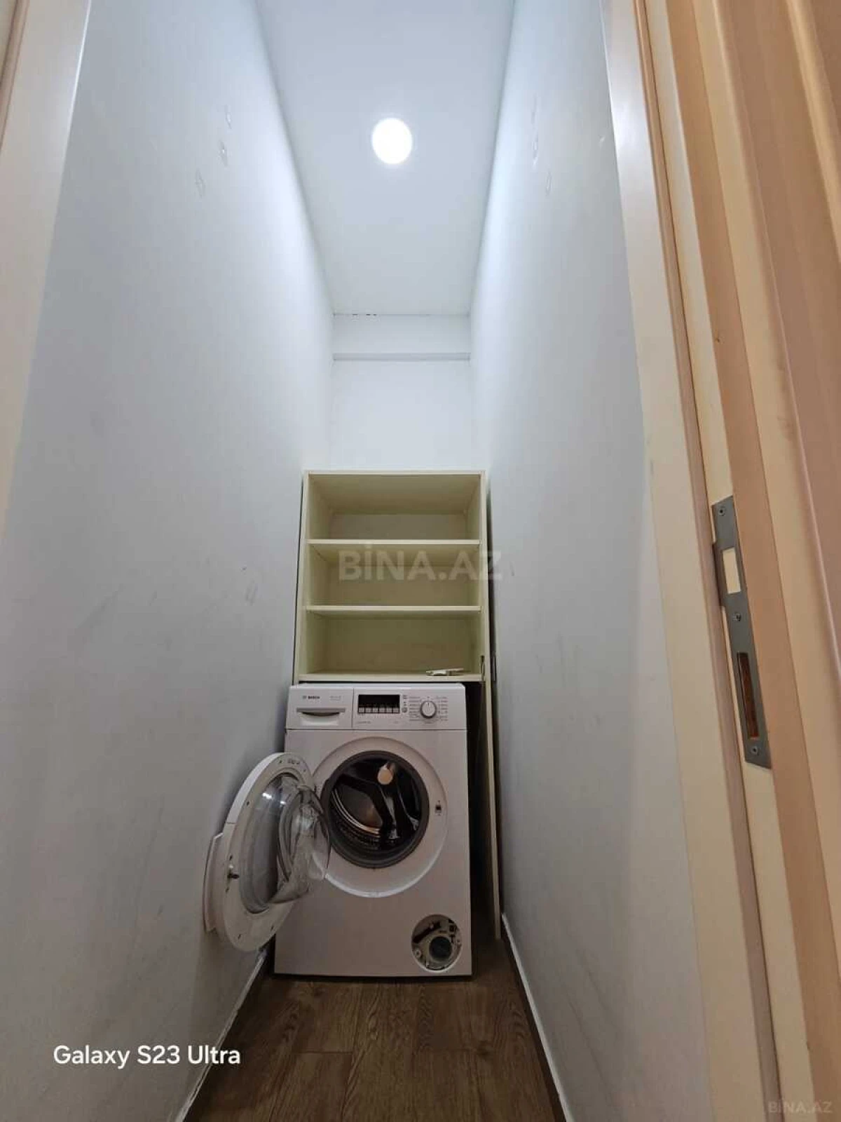 Satılır 3 otaqlı mənzil 140 m²