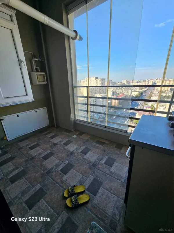 Satılır 3 otaqlı mənzil 140 m²