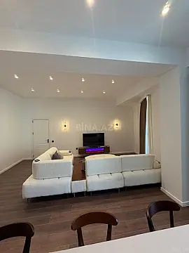 Kirayə verilir 2 otaqlı mənzil 80 m²