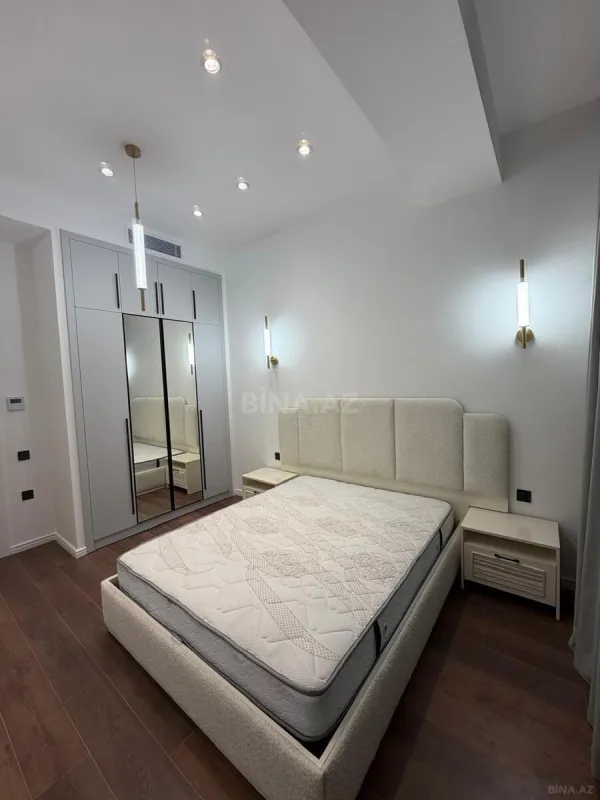 Kirayə verilir 2 otaqlı mənzil 80 m²