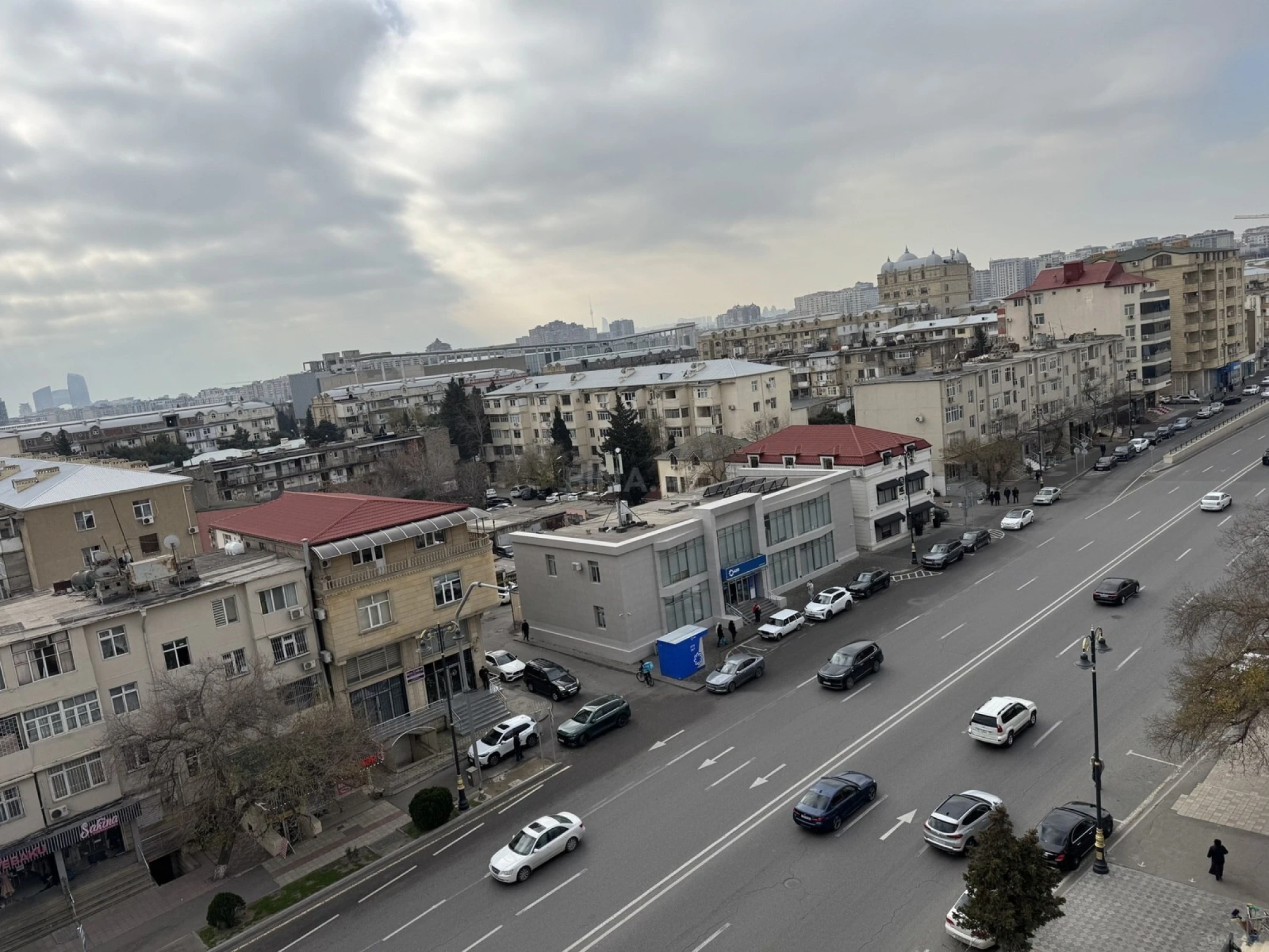 Satılır 2 otaqlı mənzil 60 m²