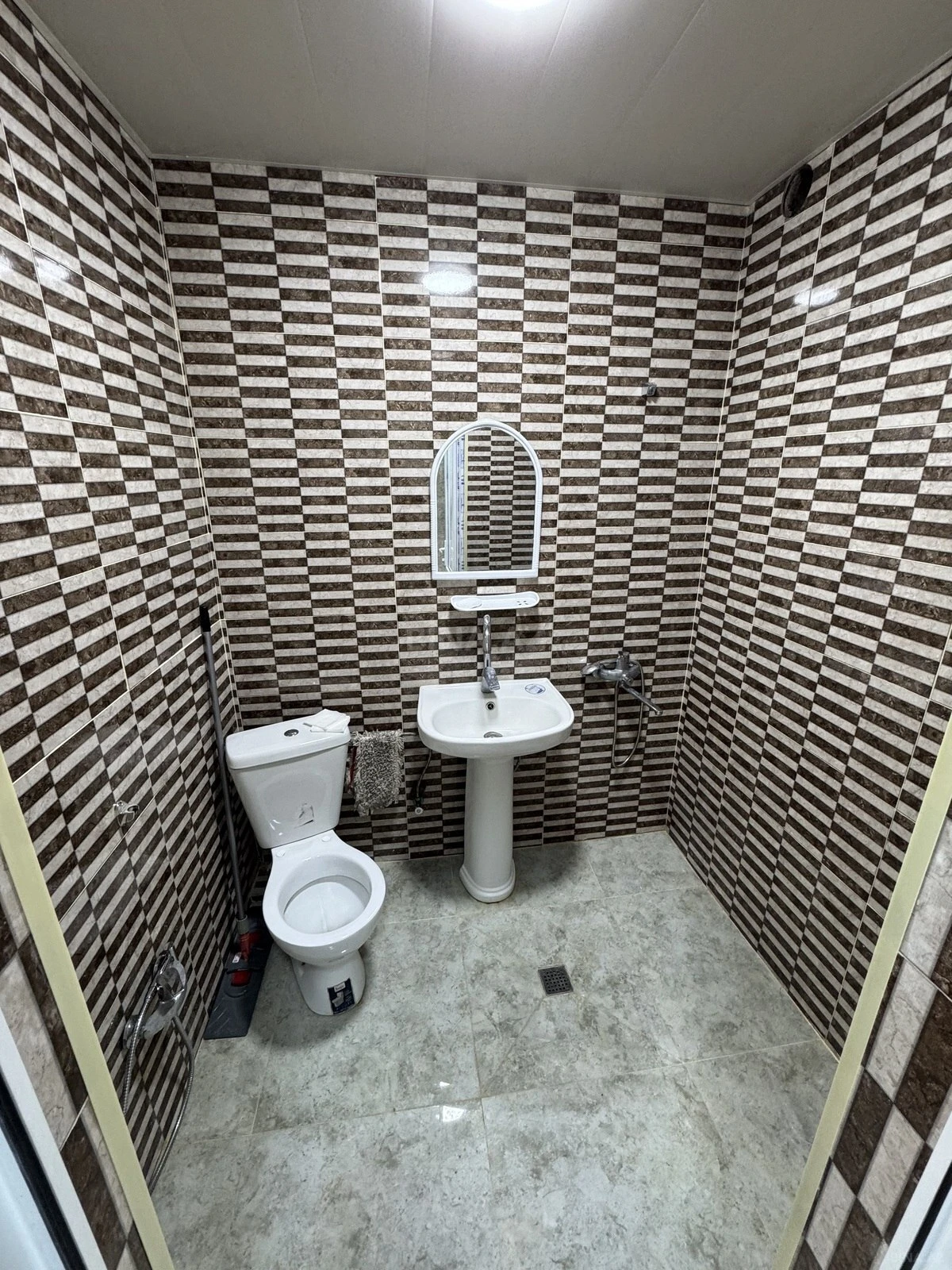 Satılır 2 otaqlı mənzil 60 m²