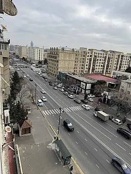 Satılır 2 otaqlı mənzil 60 m²