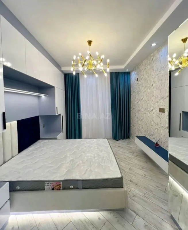 Satılır 2 otaqlı mənzil 65 m²
