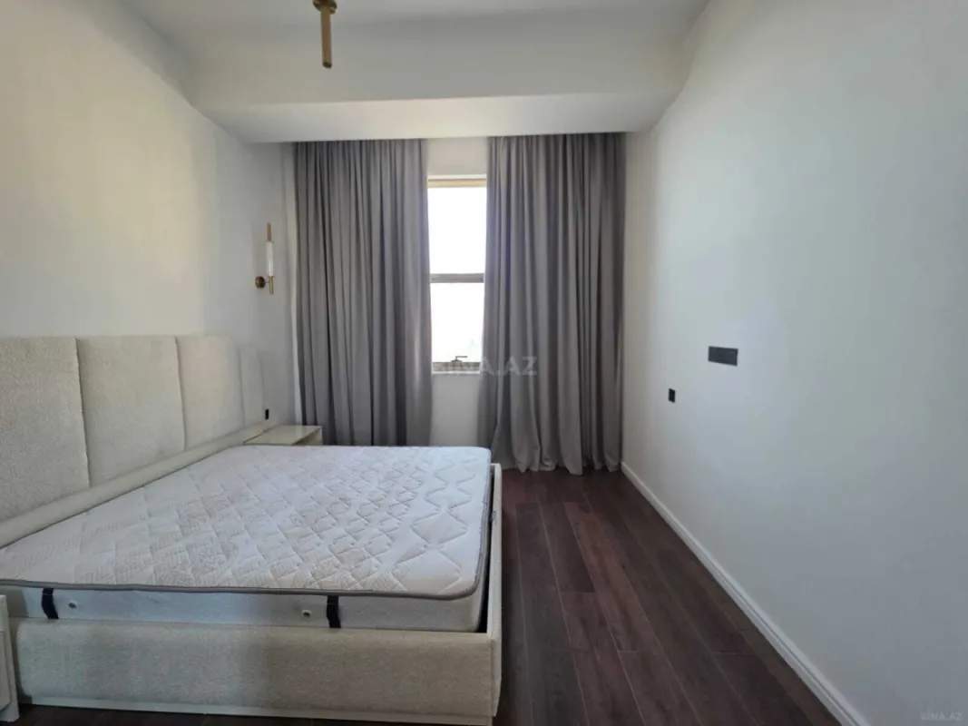 Kirayə verilir 2 otaqlı mənzil 75 m²