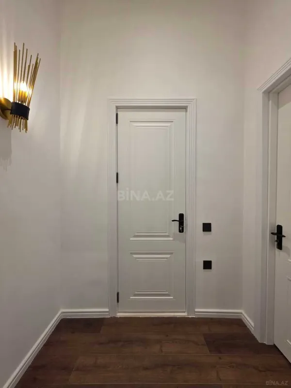 Kirayə verilir 2 otaqlı mənzil 75 m²