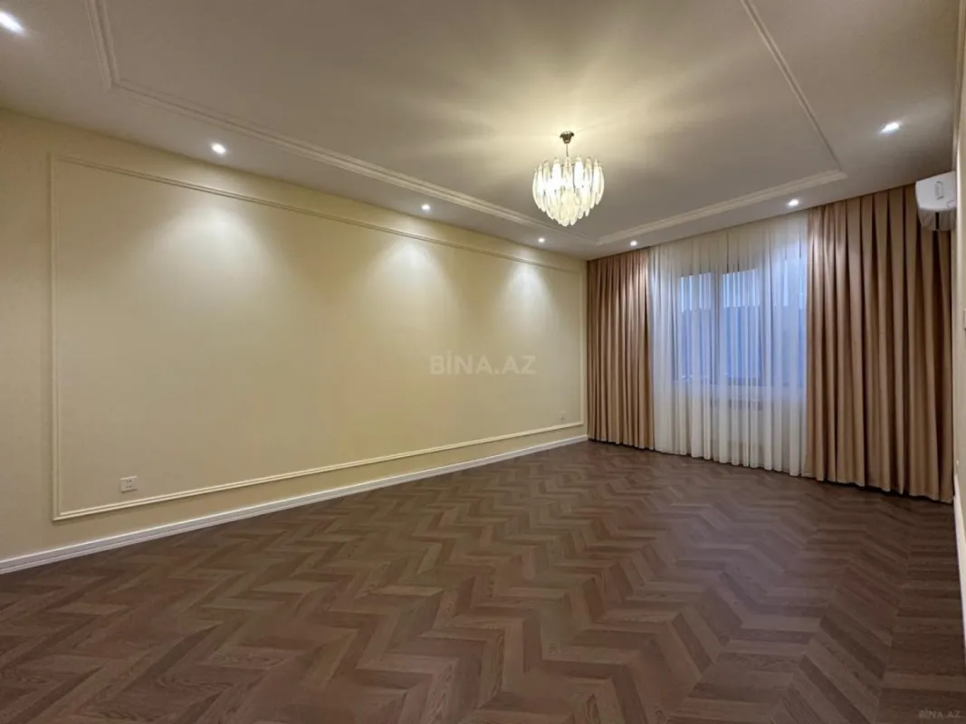 Satılır 2 otaqlı mənzil 70 m²