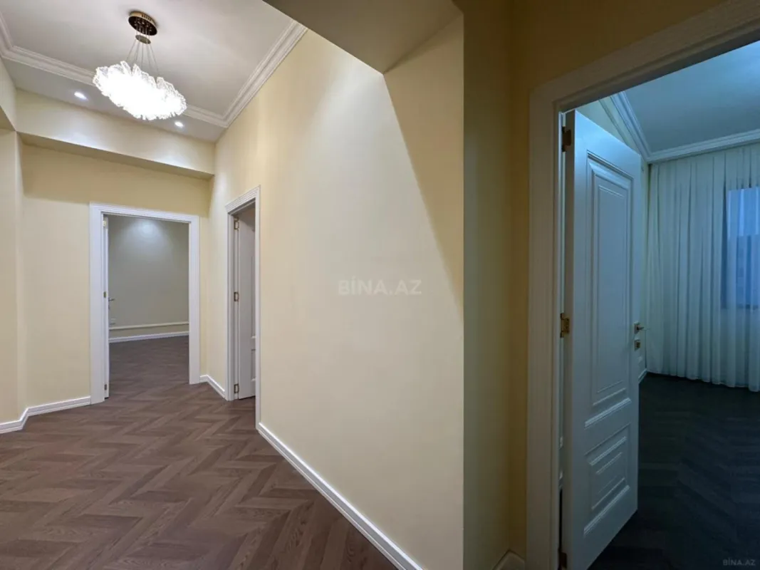 Satılır 2 otaqlı mənzil 70 m²