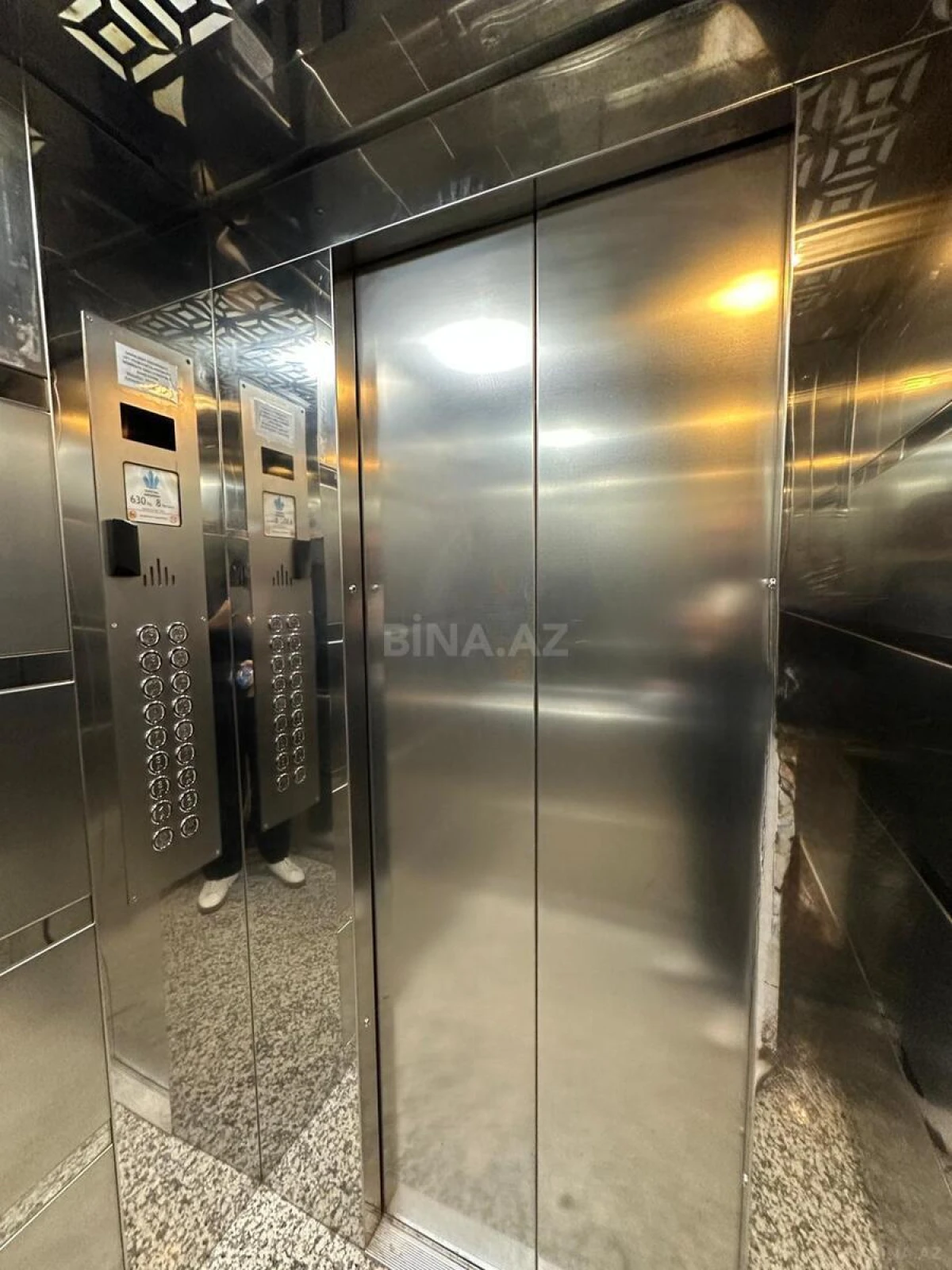 Satılır 2 otaqlı mənzil 70 m²