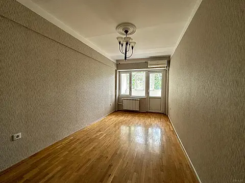 Satılır 2 otaqlı mənzil 62 m²