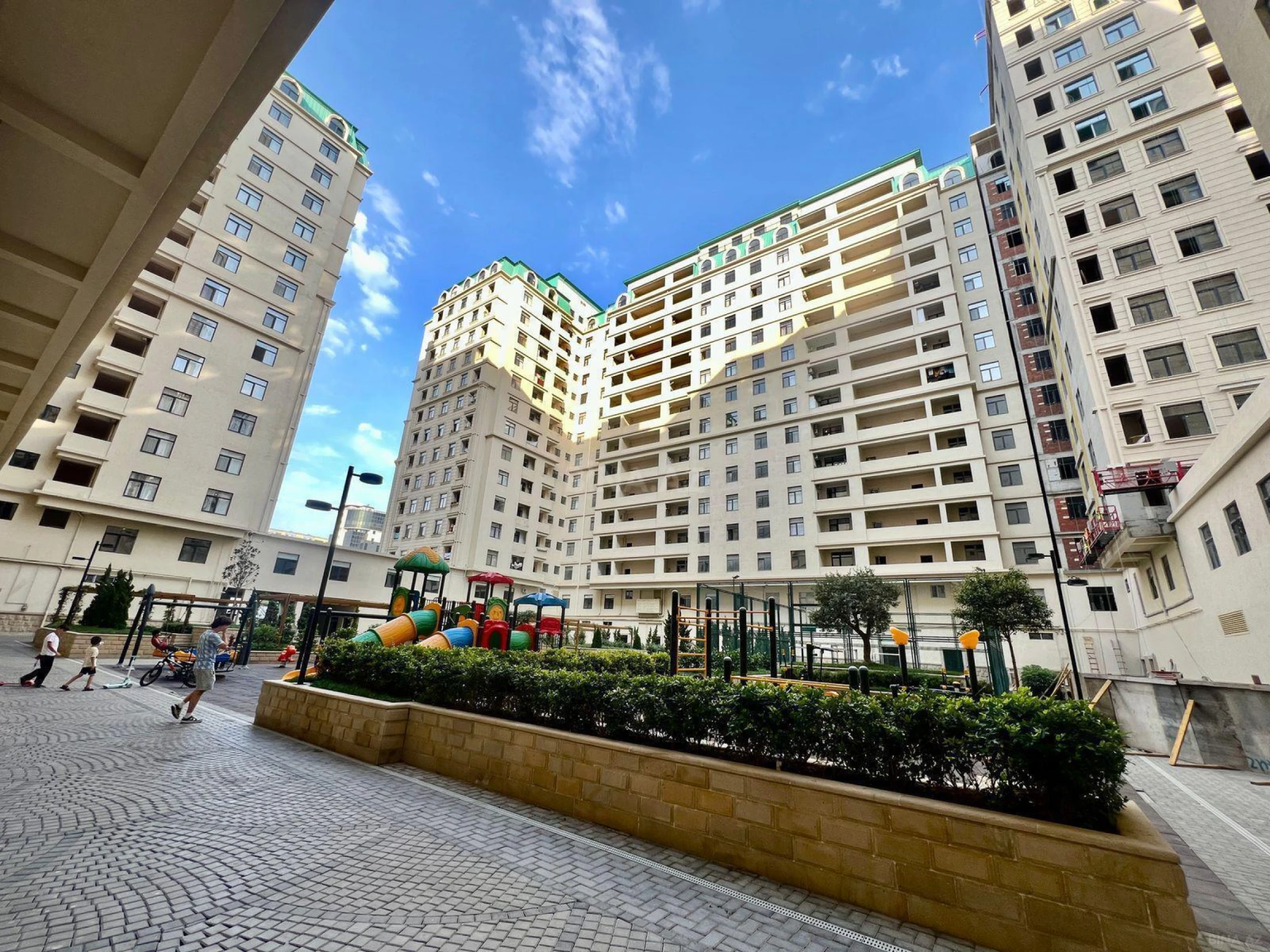 Satılır 2 otaqlı mənzil 60 m²